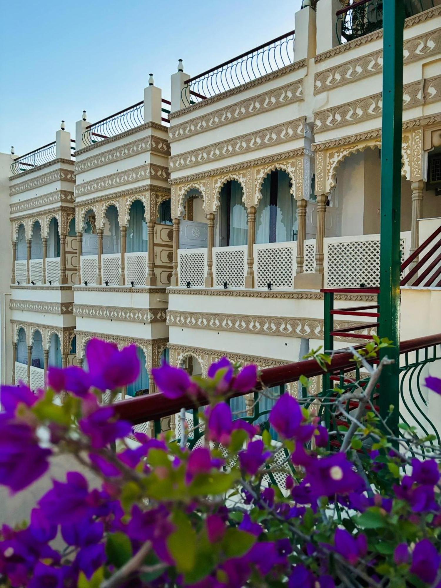 Hotel Mewari Villa ウダイプル エクステリア 写真